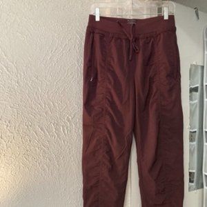 Athleta Attitude Lined Joggers 8 Tall